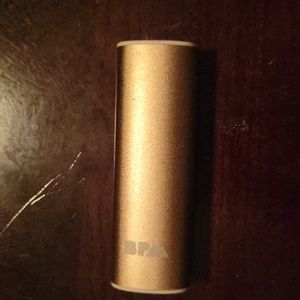 Portable Charger for phone uses microcable.